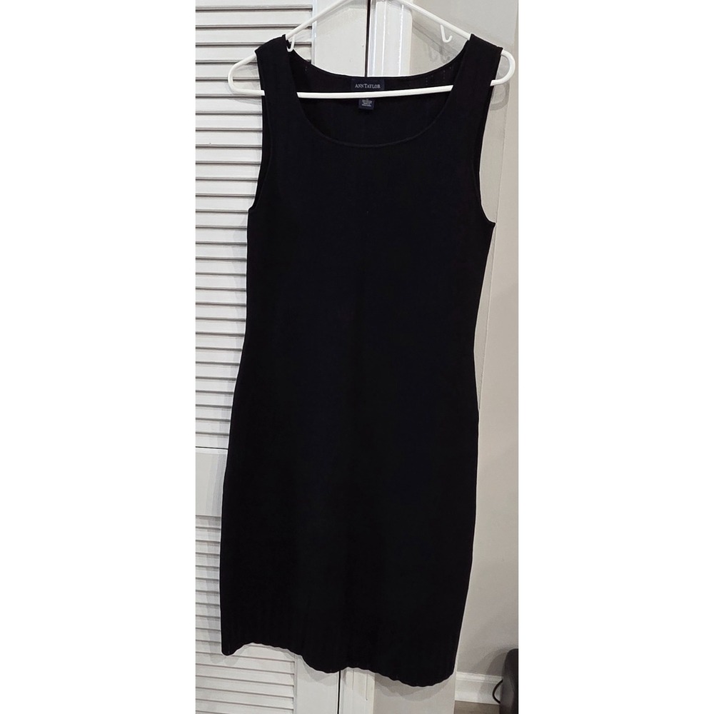 Womens Ann Taylor Classic Black Sleeveless Scoop-Neck Knit Dress Size Medium